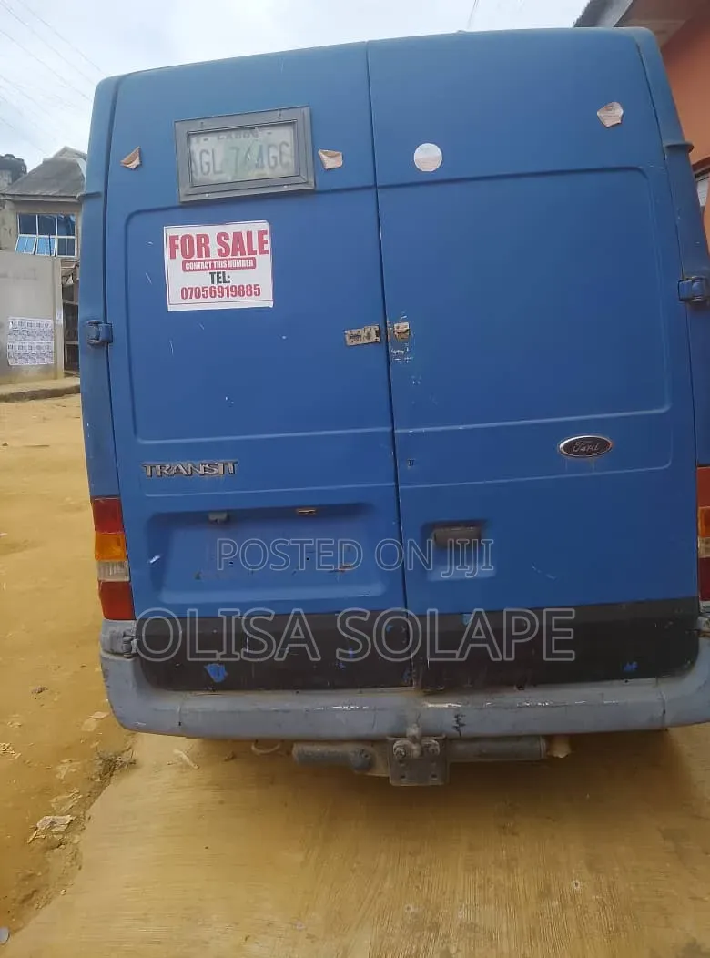 Ford Transit 2004 Blue