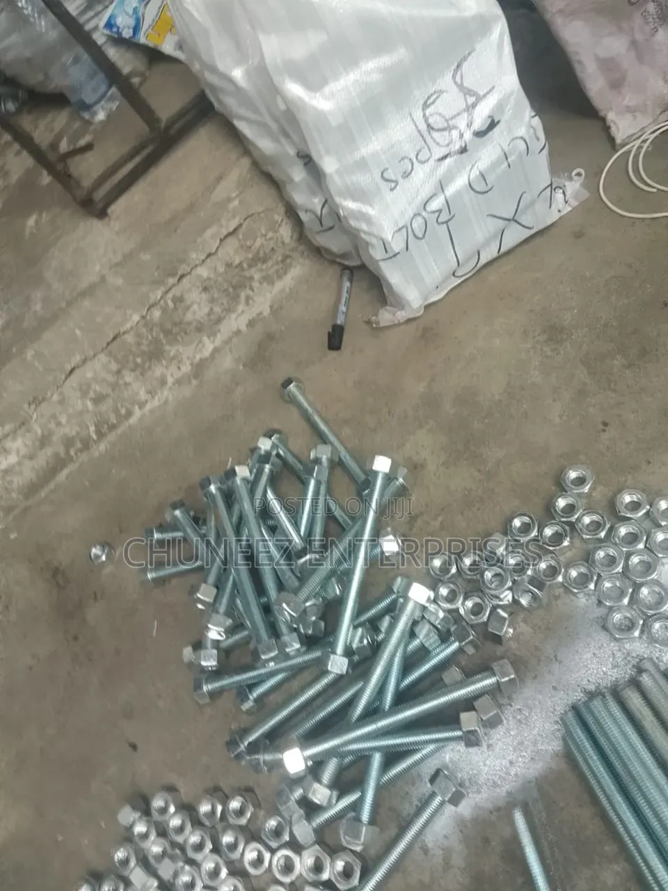 7/8x220 Stud Bolt and Nut