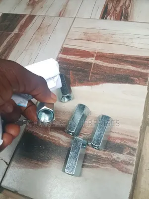 M16 Nut and Bolt