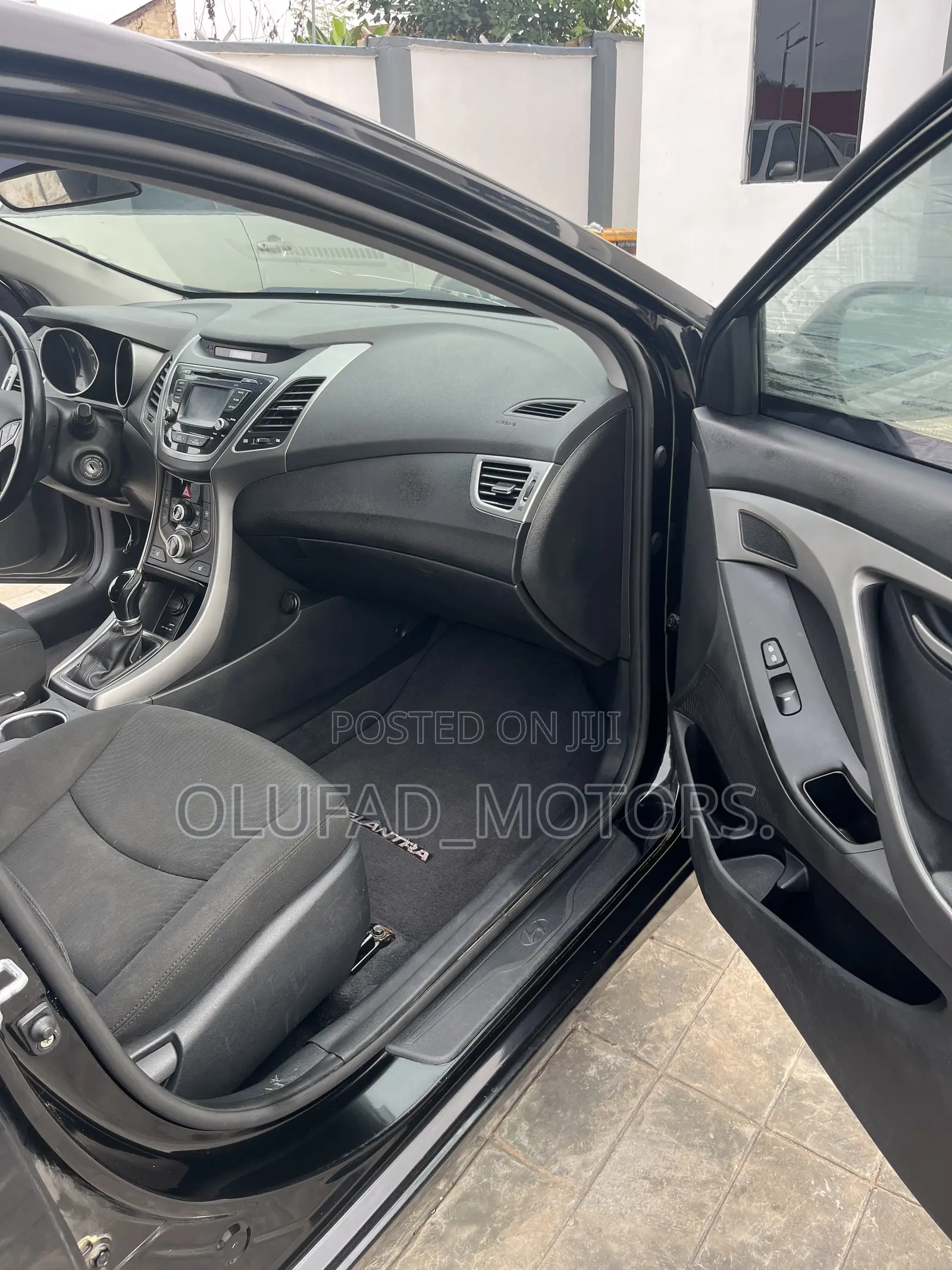 Hyundai Elantra 2015 Black