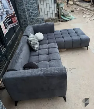 Brand New Top Quality Boucle Design L Shape Sofa With Throw Pillows