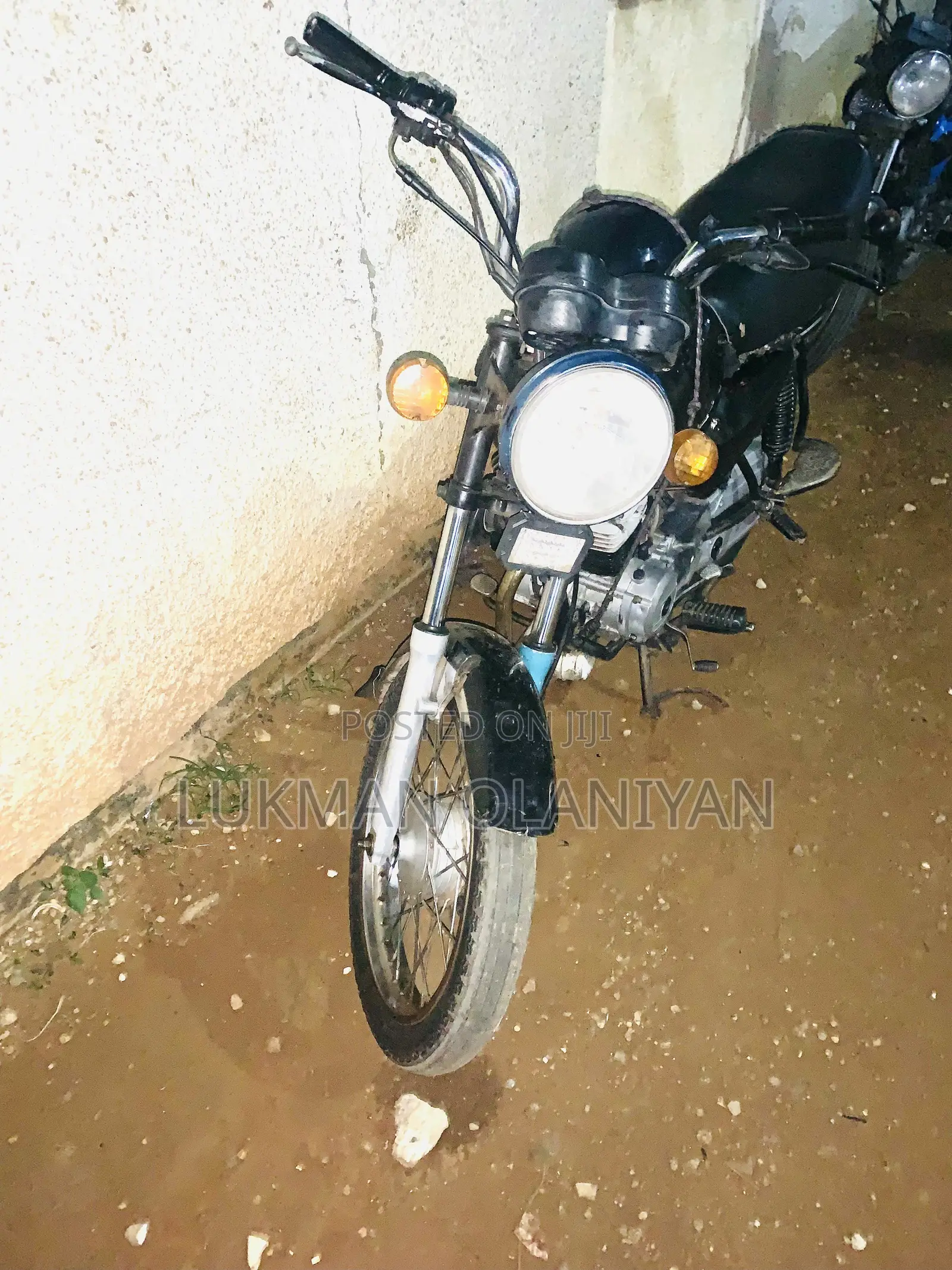 Bajaj Boxer 2020 Black