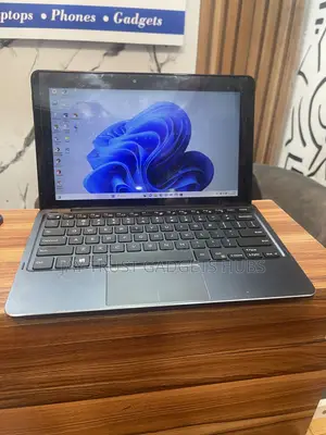 Laptop Dell Latitude 11 5175 8GB Intel Core i5 SSD 256GB