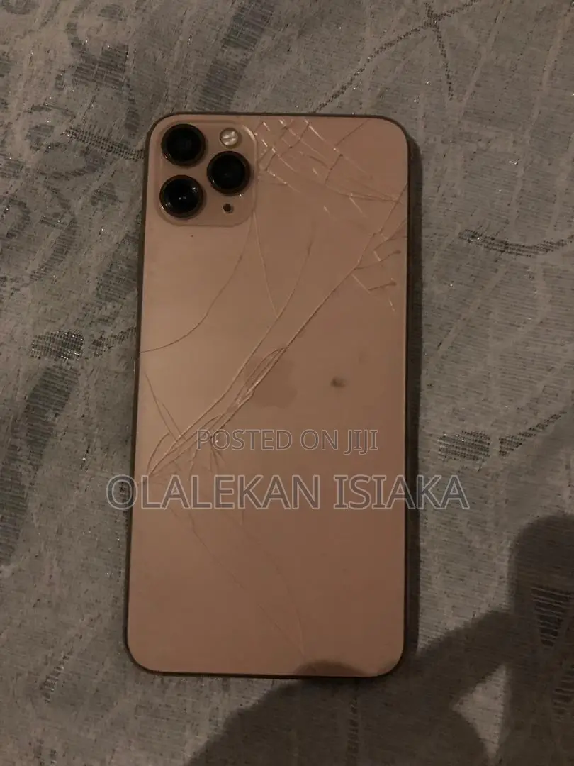 Apple iPhone 11 Pro Max 64 GB Gold