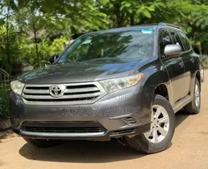 Toyota Highlander 2013 Gray