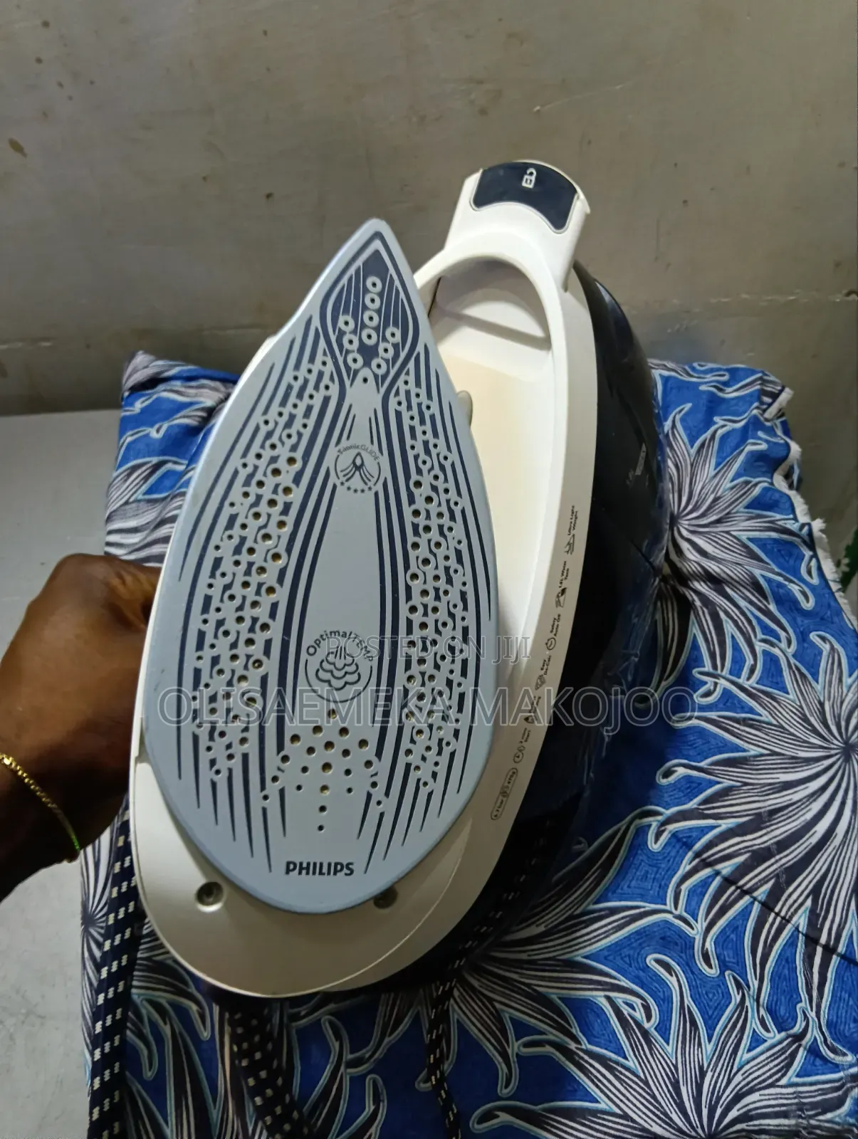 Direct UK Sensor Steaming Iron( Can't Burn Cloth)
