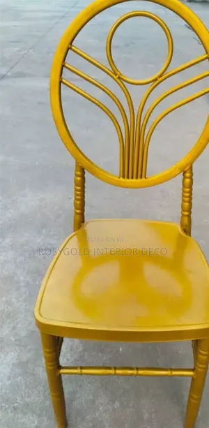 Classic Quality Modern Event Chiverly Chair