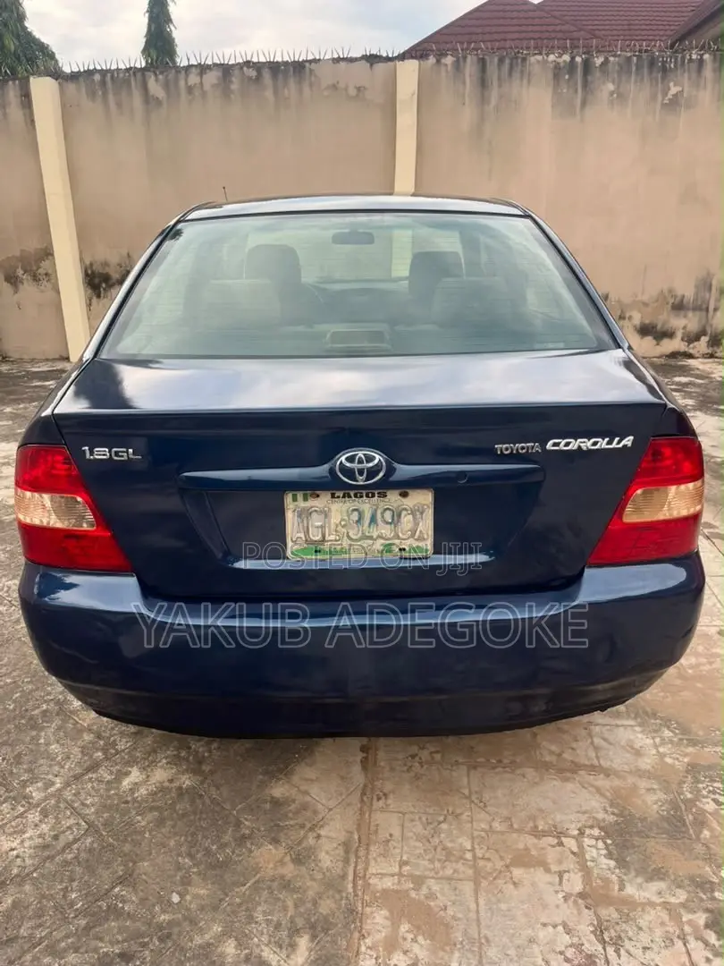Toyota Corolla 2004 Blue