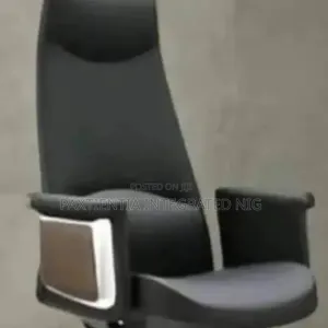 Swivel Executive and Comfortable Chair.