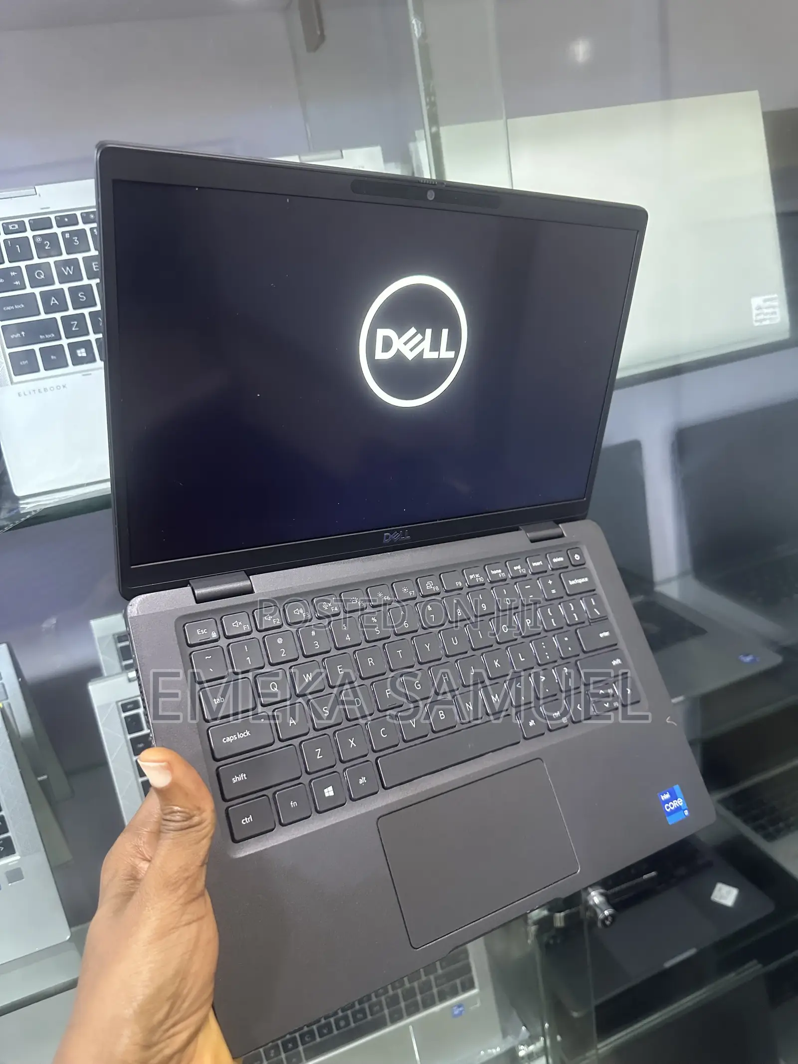 Laptop Dell Latitude 7320 16GB Intel Core i7 SSD 256GB