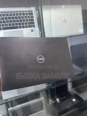 Laptop Dell Latitude 7320 16GB Intel Core i7 SSD 256GB