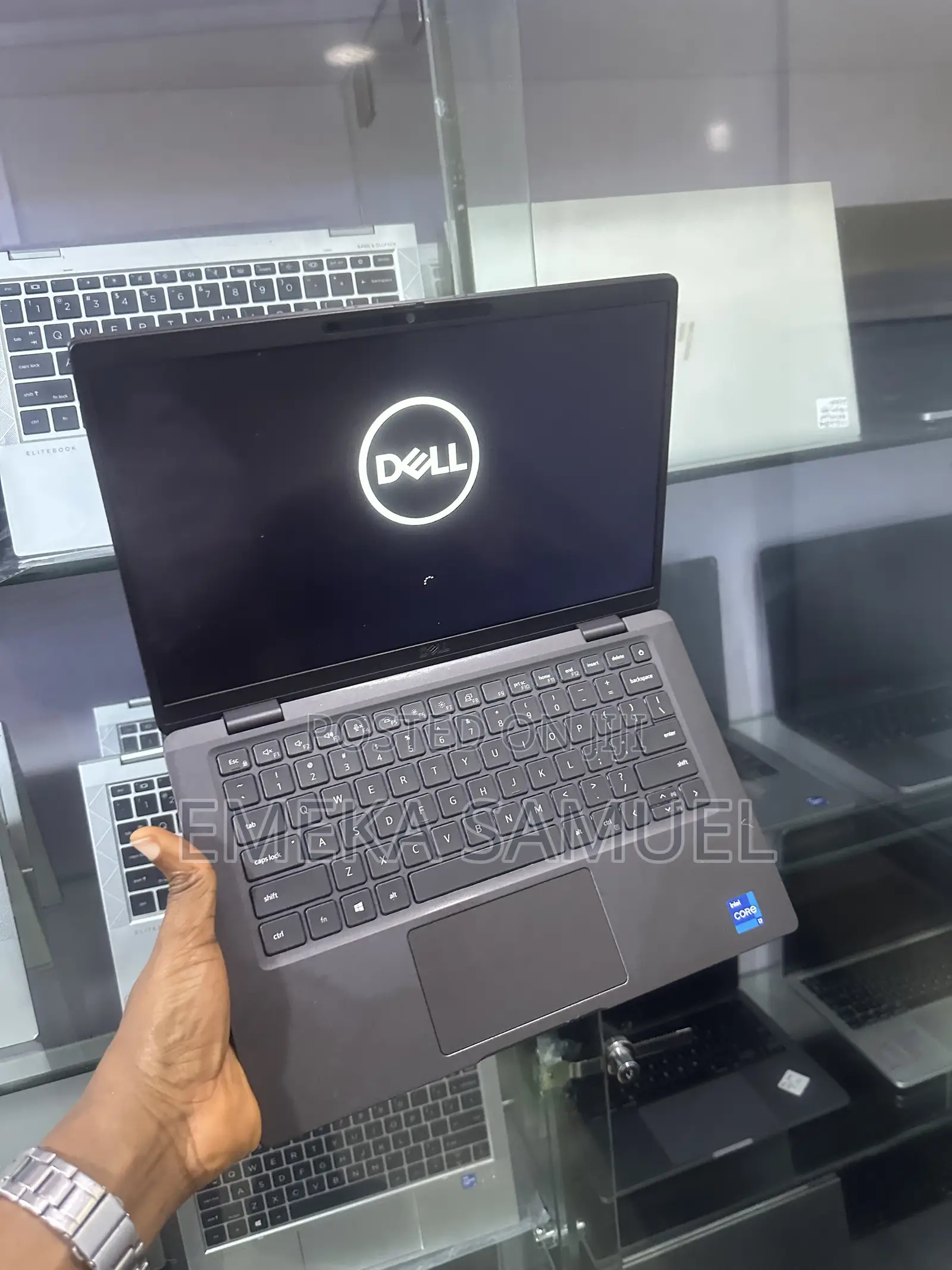 Laptop Dell Latitude 7320 16GB Intel Core i7 SSD 256GB