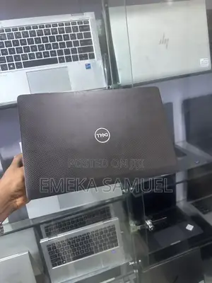 Laptop Dell Latitude 7320 16GB Intel Core i7 SSD 256GB