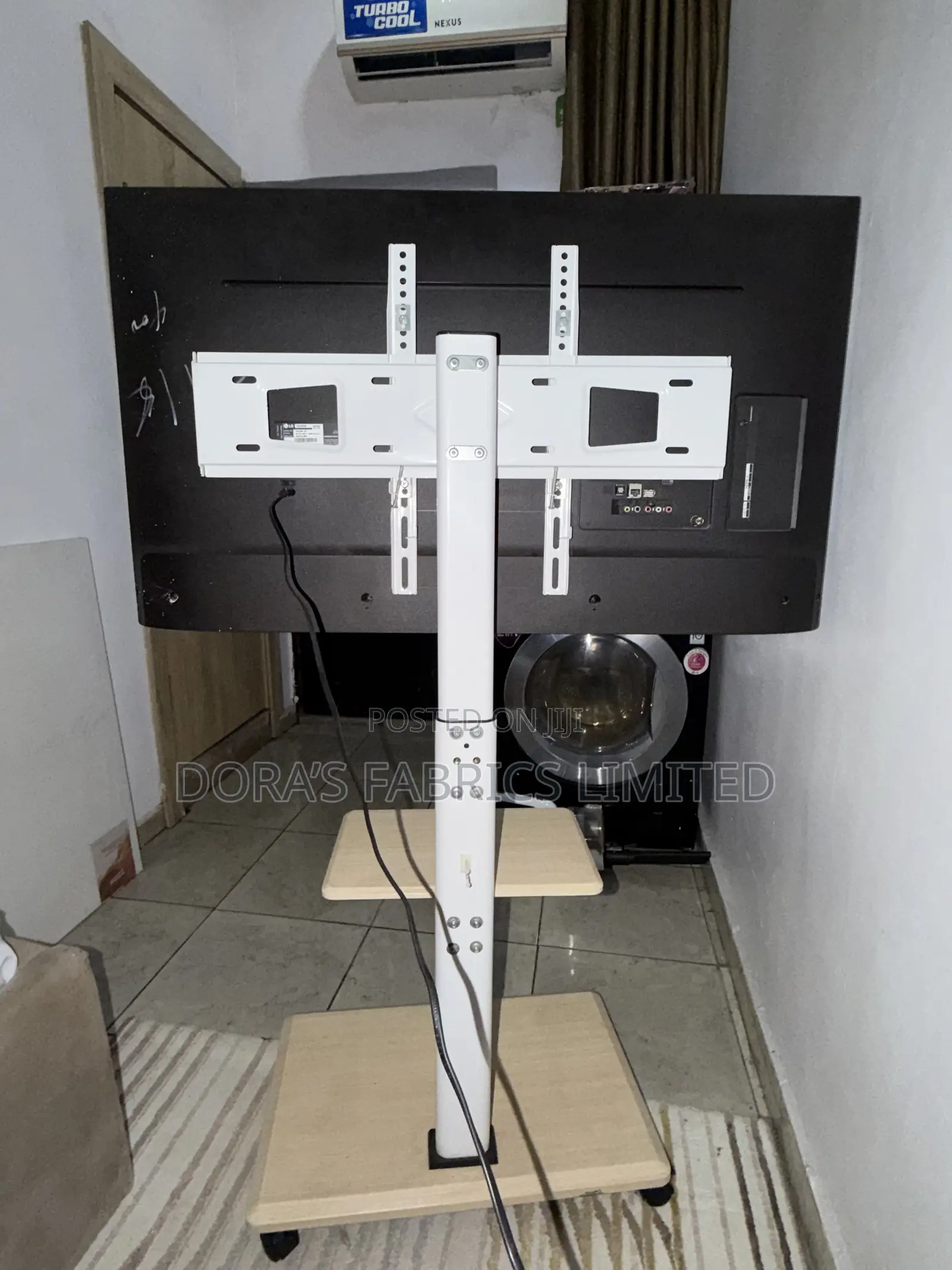 LG 43” Smart TV With Mobile Stand