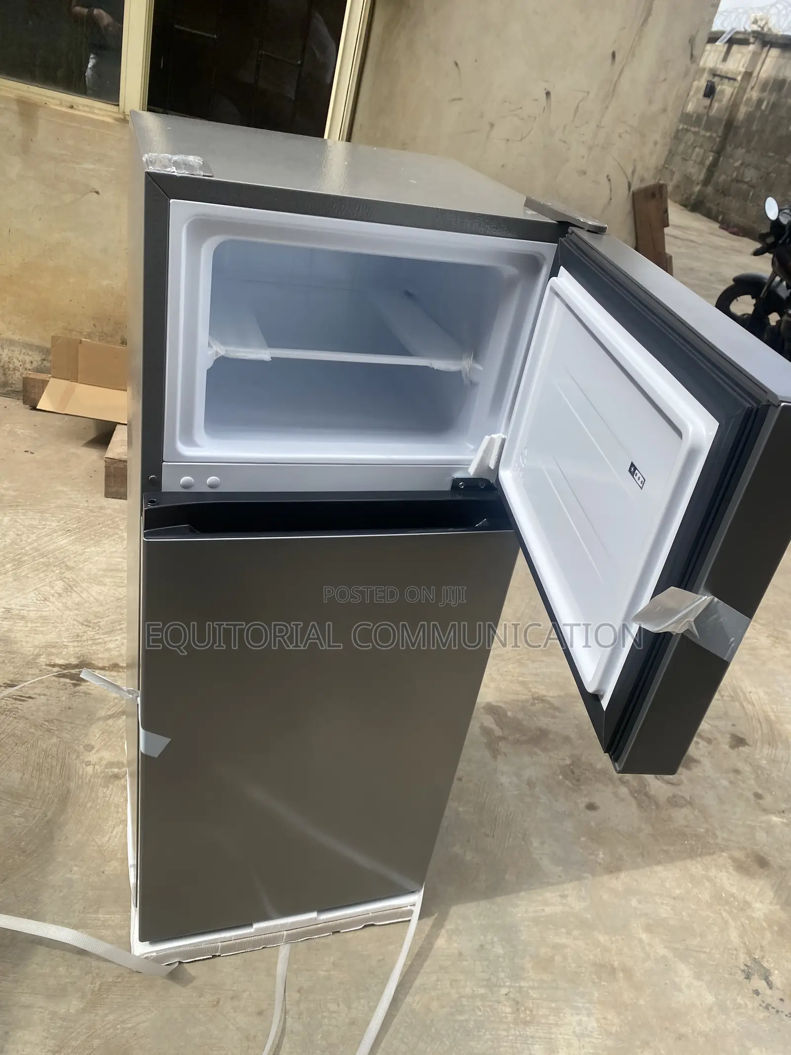 Hisense REF172DR 124L Daily Use Fridge