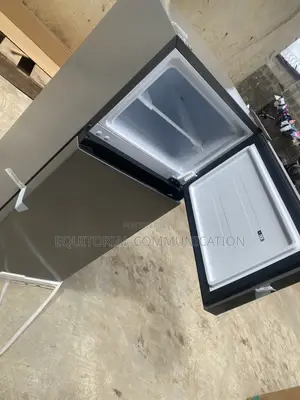 Hisense REF172DR 124L Beverage Fridge