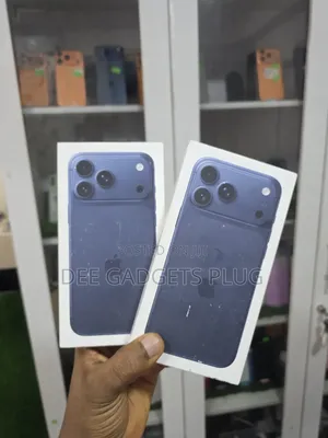 New Apple iPhone 17 Pro Max 256 GB Blue
