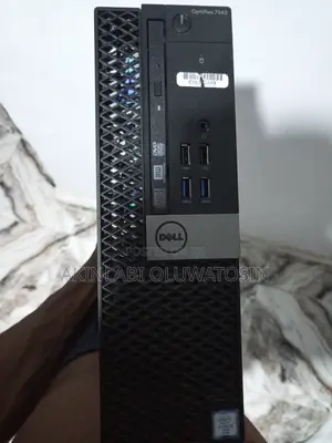 Desktop Computer Dell OptiPlex 7040 8GB Intel Core i5 HDD 500GB