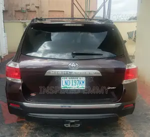 Toyota Highlander 2012 Burgundy