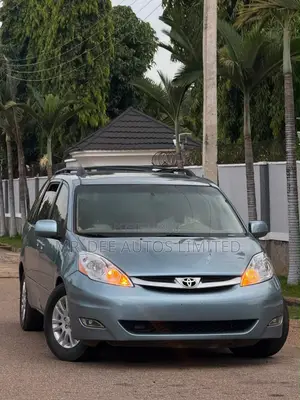 Toyota Sienna 2008 Blue