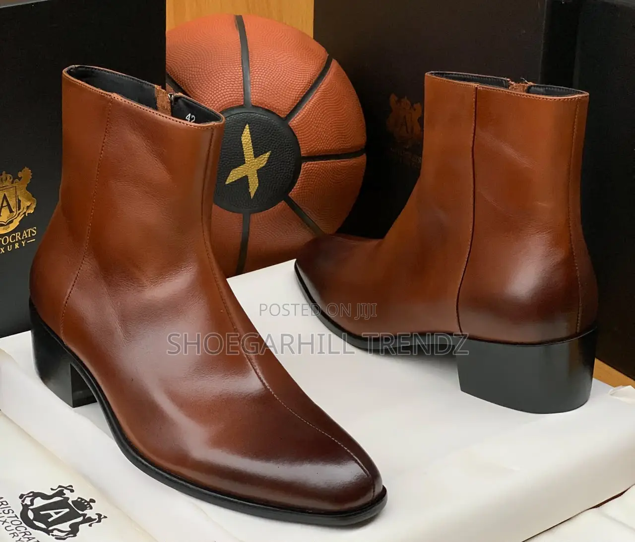 Aristocrat Men Luxury Ankle Boot With Pointed Toe