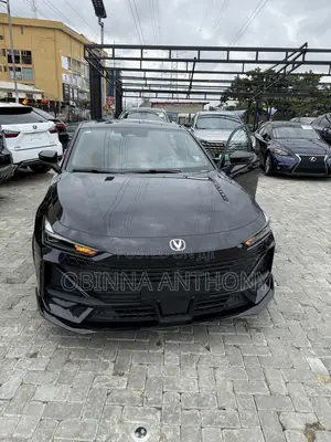 Changan UNI-V 2.0 Petrol FWD 2024 Blue