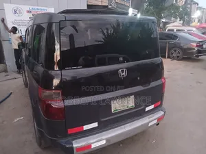 Honda Element 2006 Black