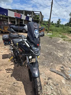 Honda CB 2020 White