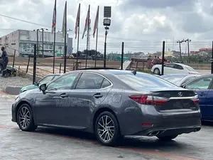 Lexus ES 350 FWD 2017 Gray