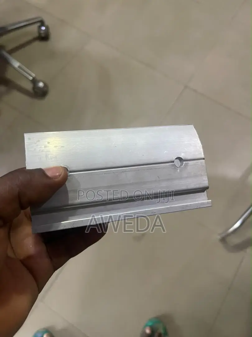 Aluminum Spigot Glass Block