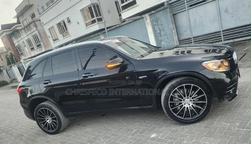 Mercedes-Benz GLC-Class 2017 Black