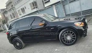 Mercedes-Benz GLC-Class 2017 Black