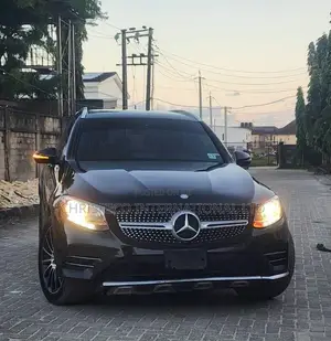 Mercedes-Benz GLC-Class 2021 Black