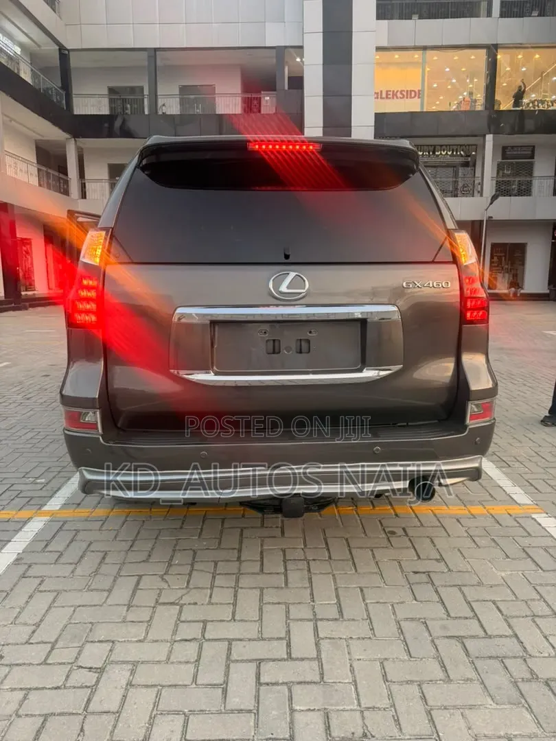 Lexus GX 2011