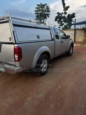 Nissan Frontier 2006 Silver