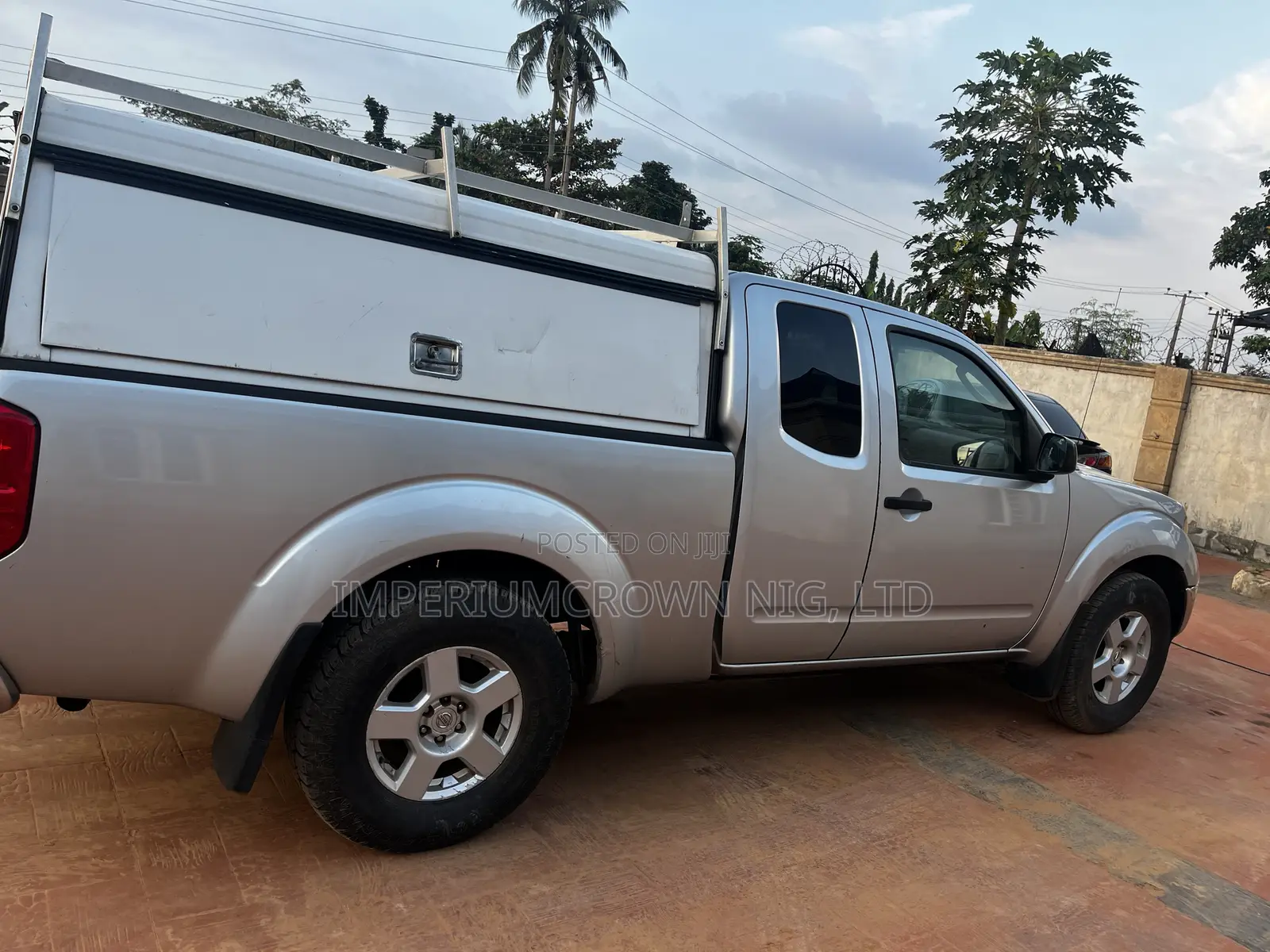 Nissan Frontier 2006 Silver