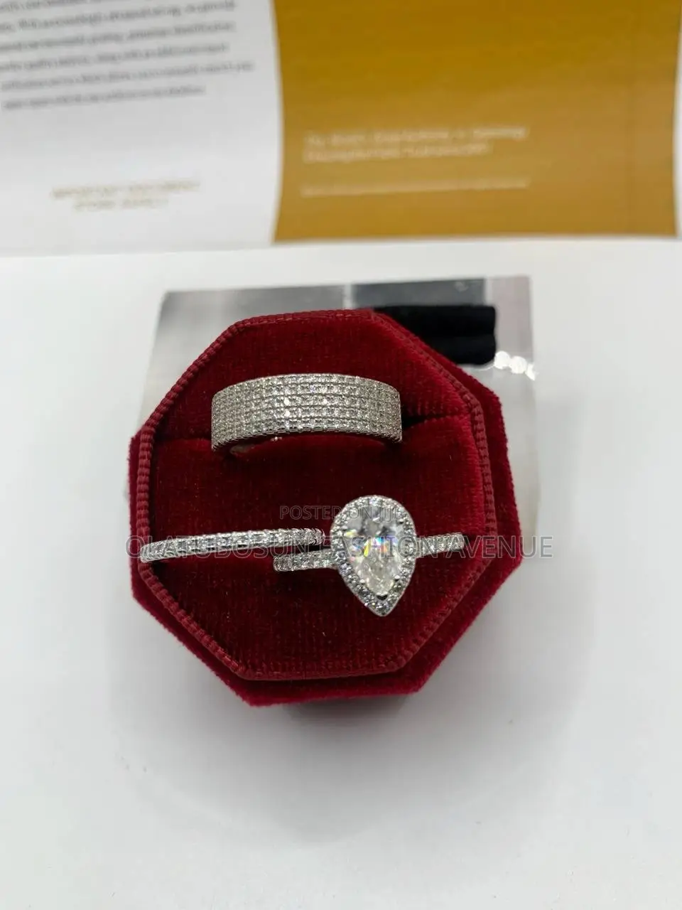 VVS Moissanite Diamond Ring