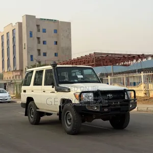 Toyota Land Cruiser 2019 White