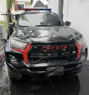 Toyota Hilux Revo Double Cab Petrol 2.7 AWD 2020 Black