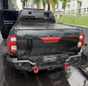 Toyota Hilux Revo Double Cab Petrol 2.7 AWD 2020 Black