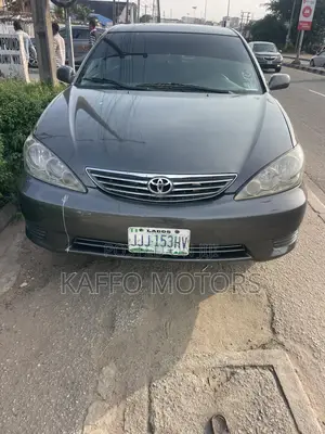 Toyota Camry LE 4dr Sedan (2.4L 4cyl 5A) 2006 Gray