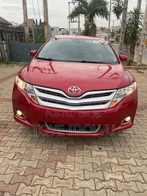 Toyota Corolla L (1.8L 4cyl 2A) 2018 Black