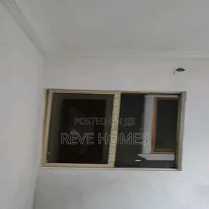 Studio Apartment in Alagomeji for rent