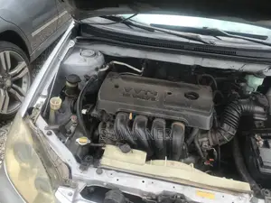 Toyota Corolla LE 2006 Silver