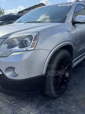 GMC Acadia 2012 Silver