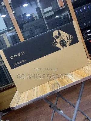 New Laptop HP Omen Slim 16GB Intel Core Ultra 9 SSD 1T