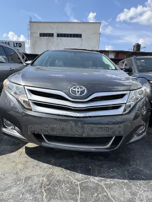 Toyota Venza 2010 Gray