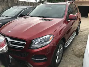 Mercedes-Benz GLE-Class GLE 350d 4MATIC 2016 Red
