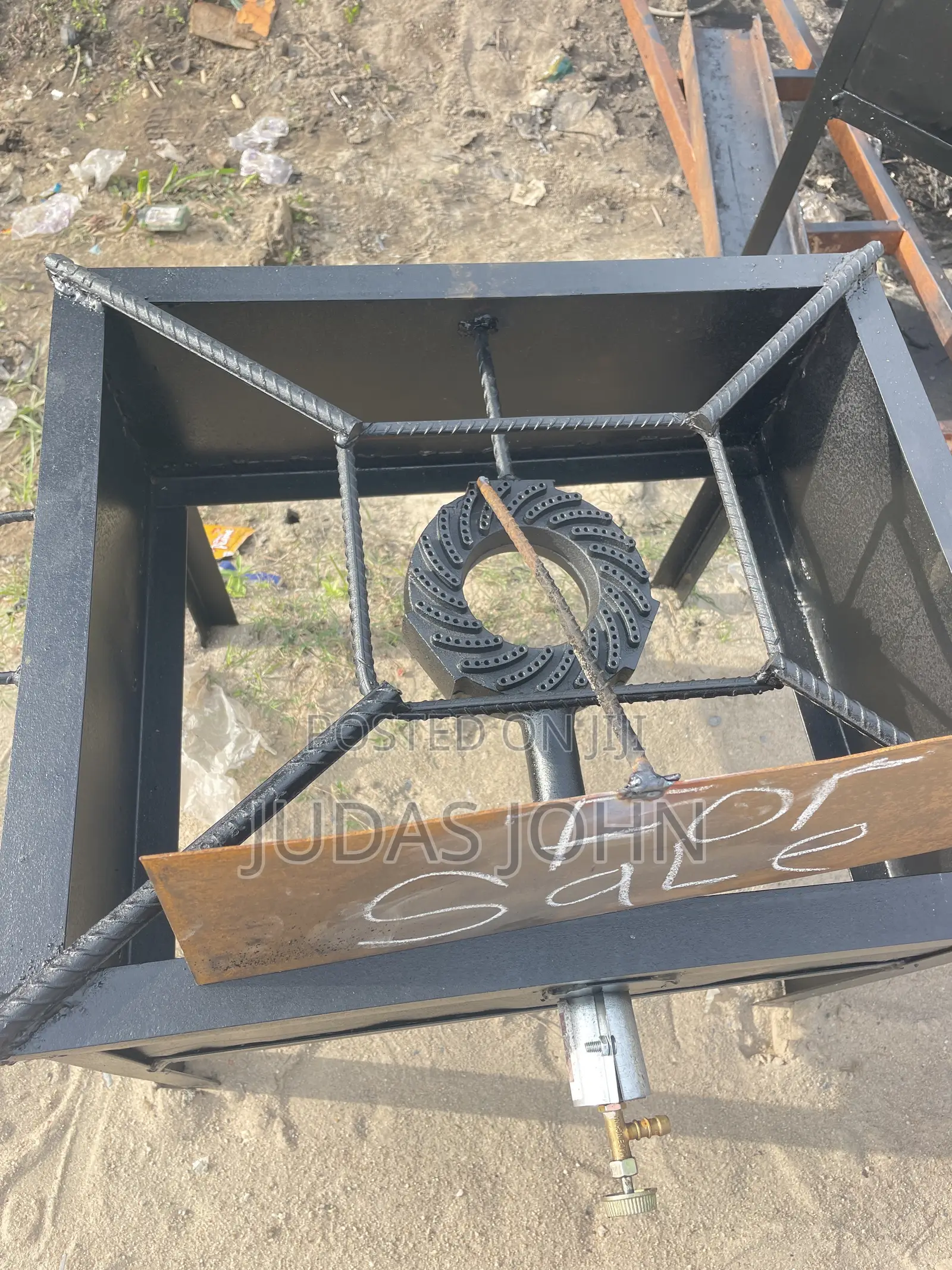 Iron Gas Cooker
