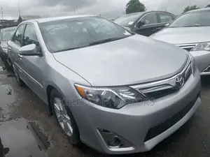 Toyota Camry LE 4dr Sedan (2.5L 4cyl 6A) 2013 Silver